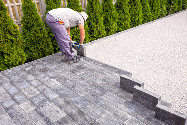 Best Affordable Driveway Paving  in Hartford City, IN